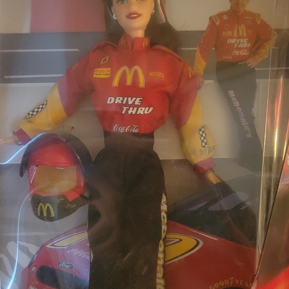 Barbies - Picture 6 of 7